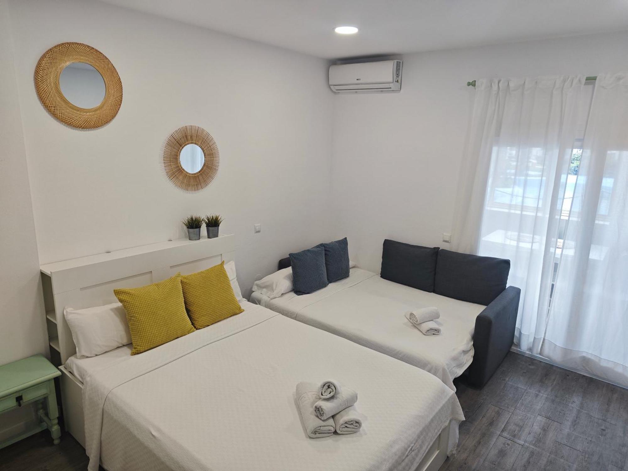 Estudio Benalbeach New เบนัลมาเดนา ภายนอก รูปภาพ