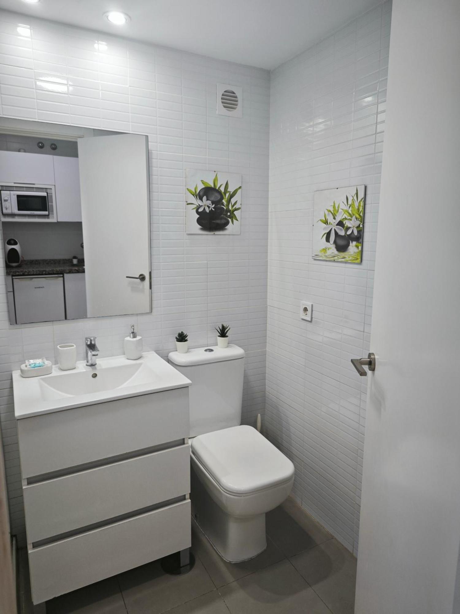 Estudio Benalbeach New เบนัลมาเดนา ห้อง รูปภาพ